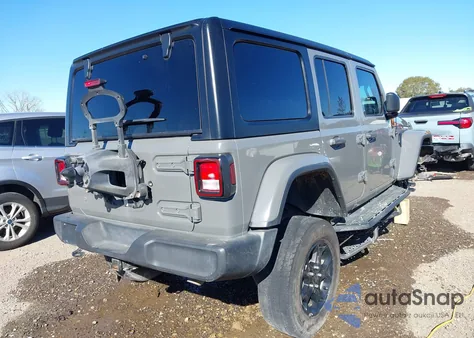 2020 Jeep Wrangler Unlimited Sport S 4X4 z USA, uszkodzony, nr VIN 1C4HJXDG6LW241370